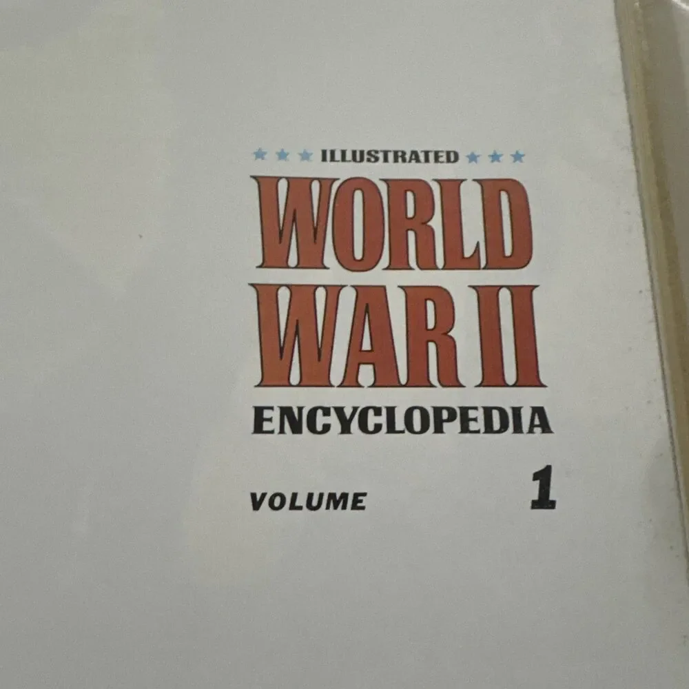 World War II Encyclopedia , Volume 1, By H.S.Stuttman, 1978 Illustrated
